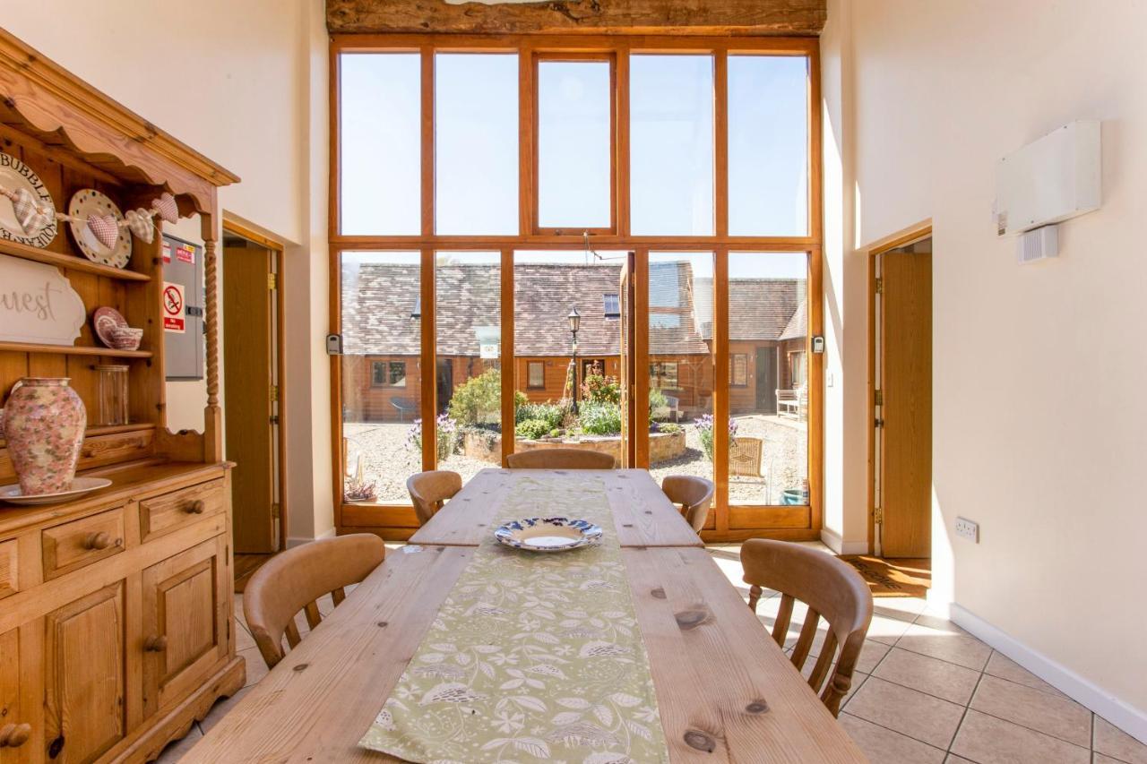 Bridge Farm Holiday Cottages Honeybourne Kültér fotó