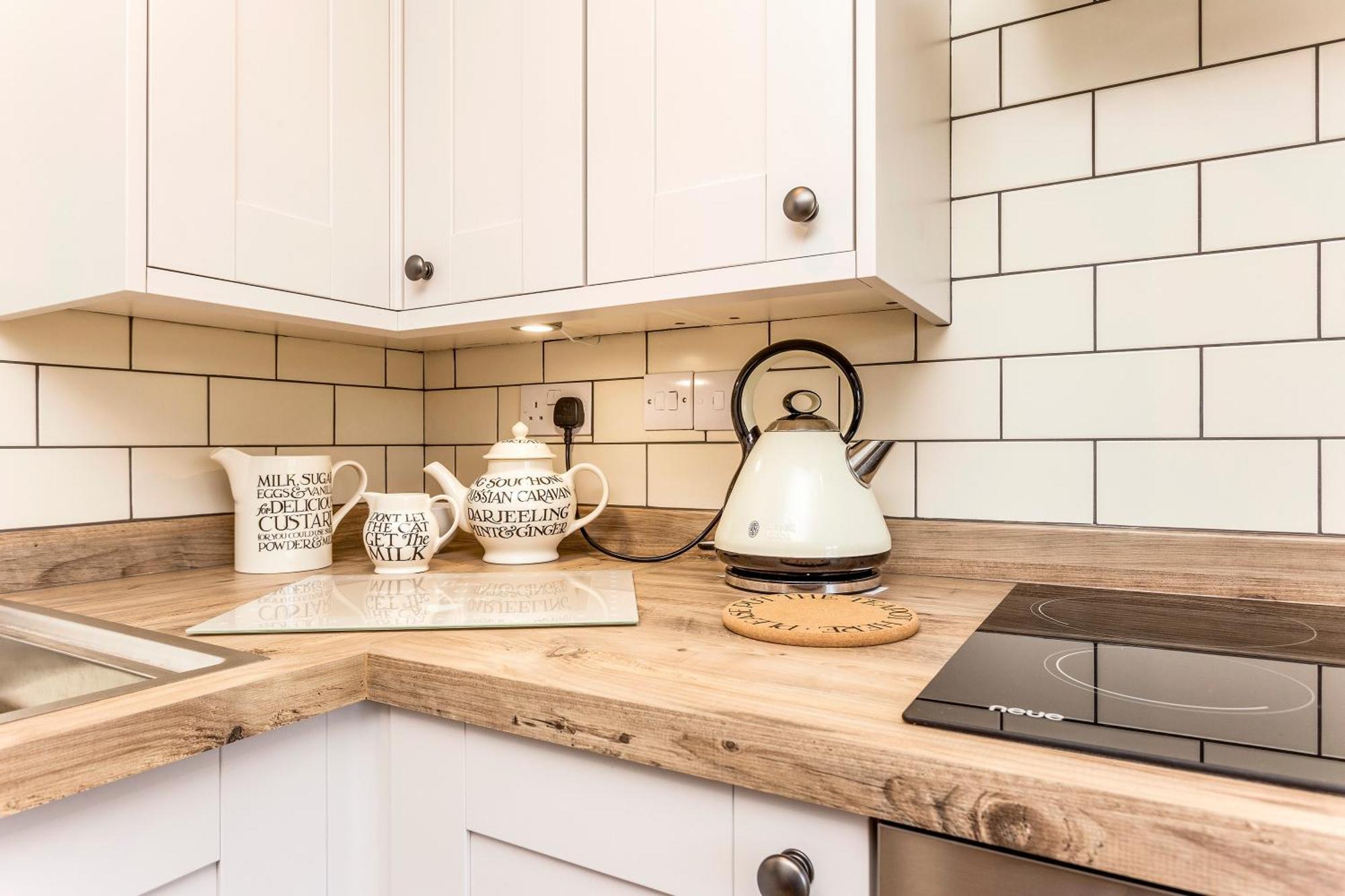 Bridge Farm Holiday Cottages Honeybourne Szoba fotó